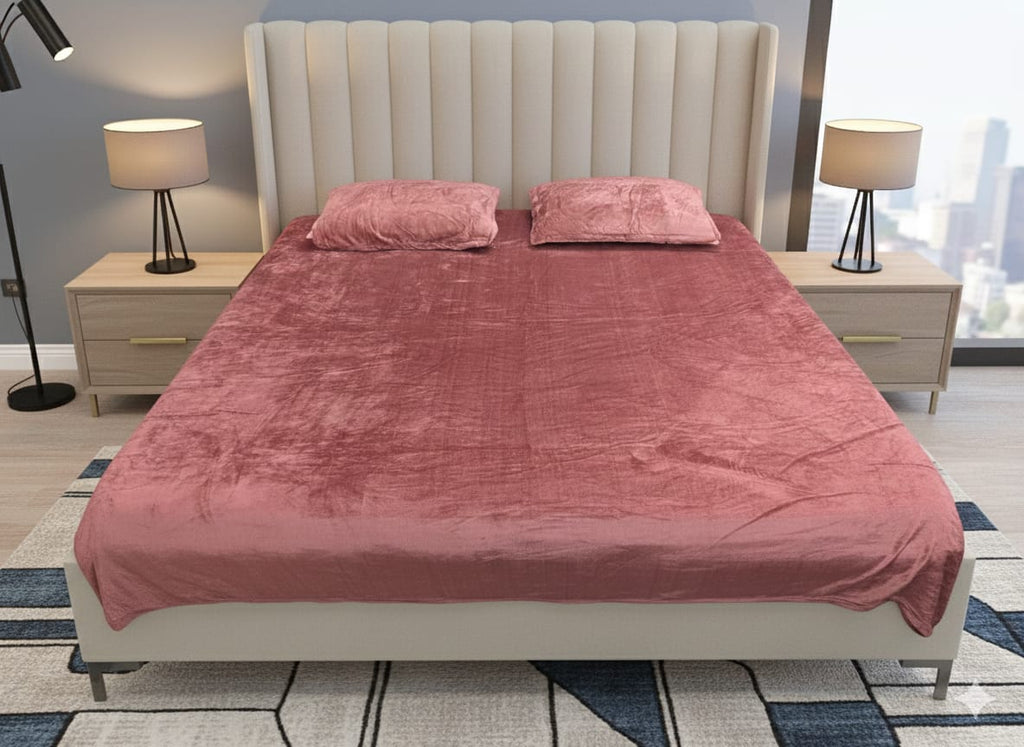 King Size Velvet Solid Warm Bedsheet - Peach