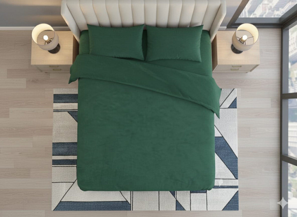 King Size Velvet Solid Warm Bedsheet - Green