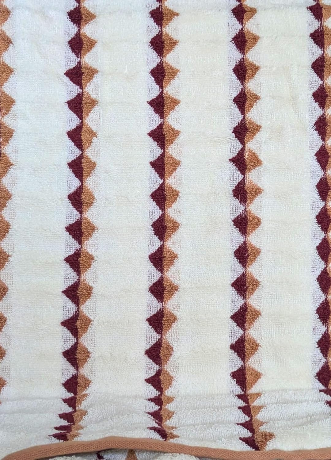 Bath Large Size, 485 GSM Quick Dry Bath Towel, 70 x 140cm Diamond Design Cream, Terry Cotton Bath Towels for Men, Women & Kids, Gym Towel, for Everyday Use