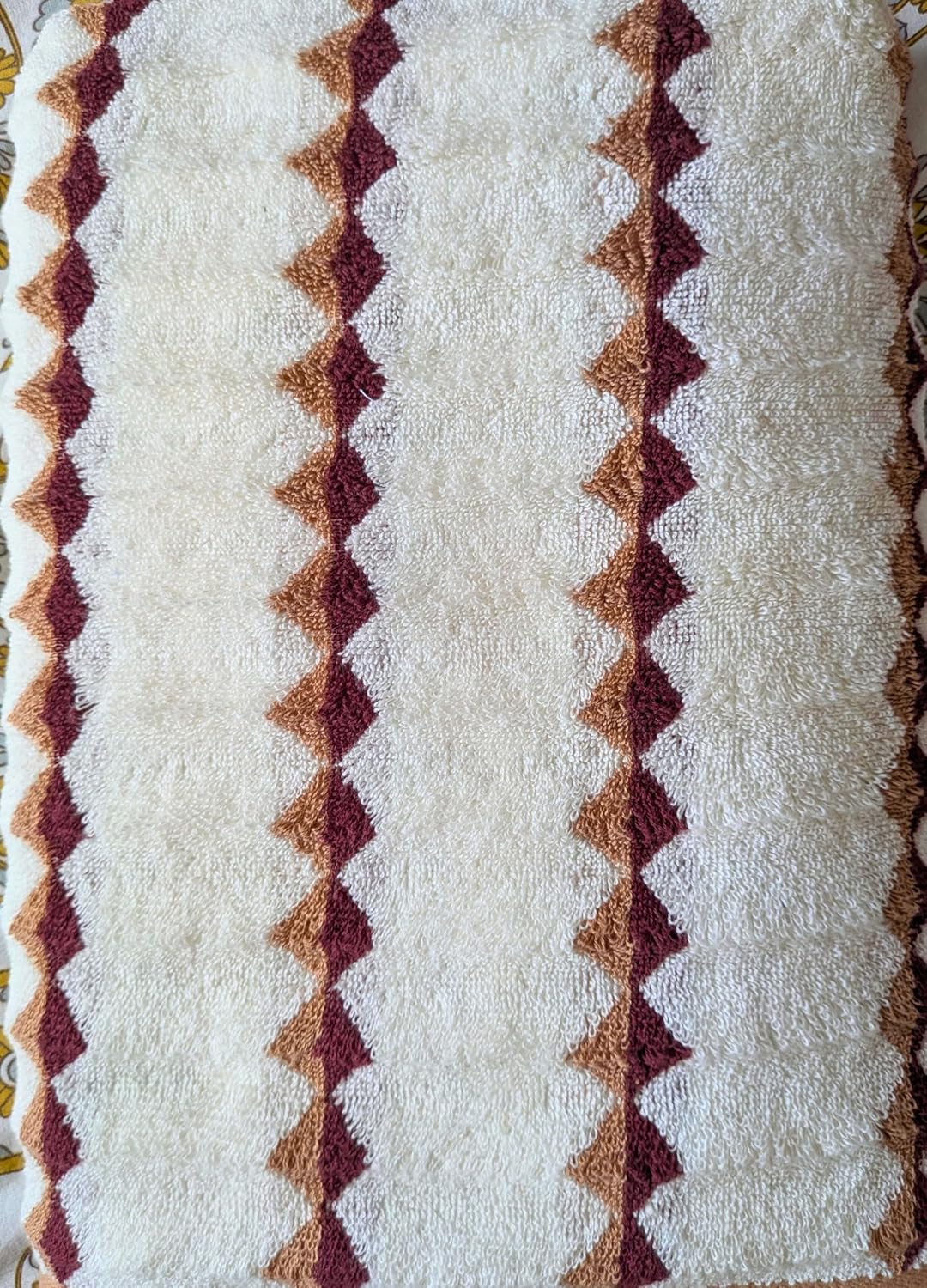 Bath Large Size, 485 GSM Quick Dry Bath Towel, 70 x 140cm Diamond Design Cream, Terry Cotton Bath Towels for Men, Women & Kids, Gym Towel, for Everyday Use