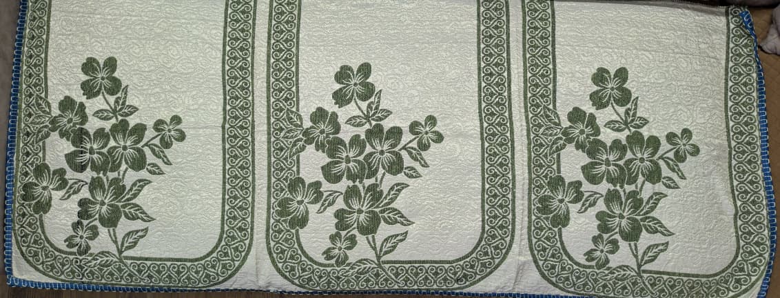 Floral Cotton Sofa Cover Set 10-Pieces, Green Hibiscus Design with Blue Border, 10 Pieces